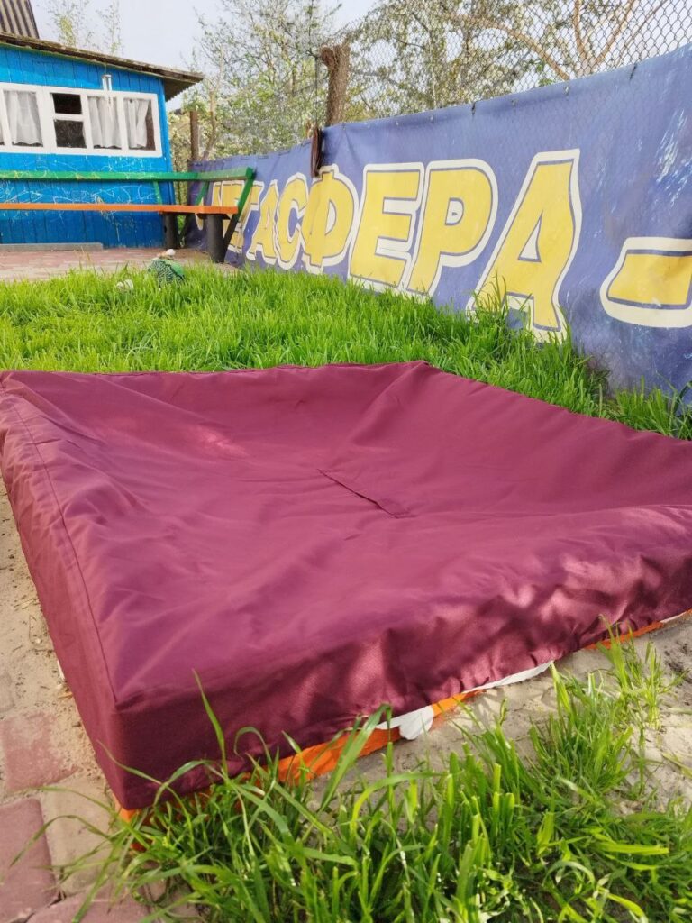 Тент-чохол на пісочницю