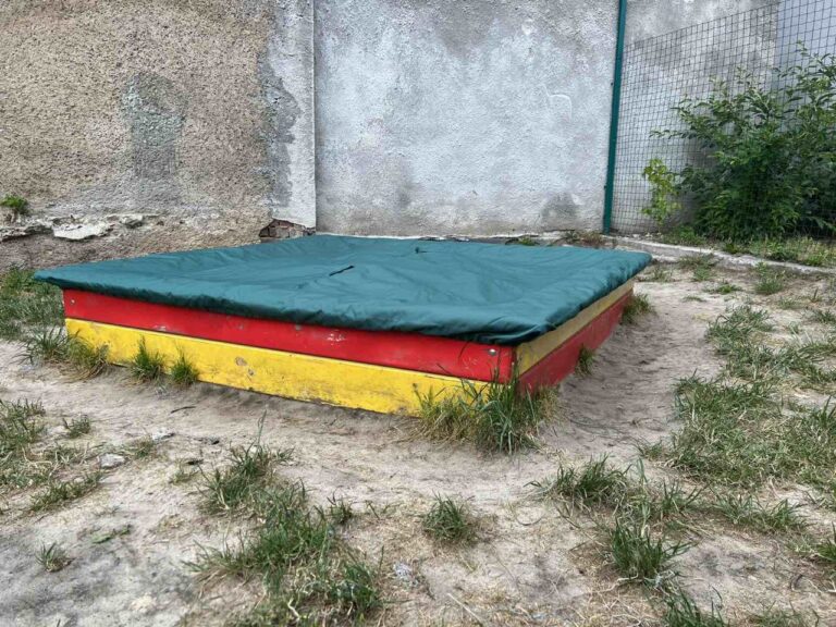 Тент-чохол на пісочницю